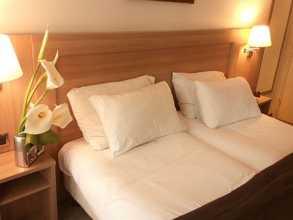 Hotel Boris V. By Happyculture Levallois-Perret Phòng bức ảnh