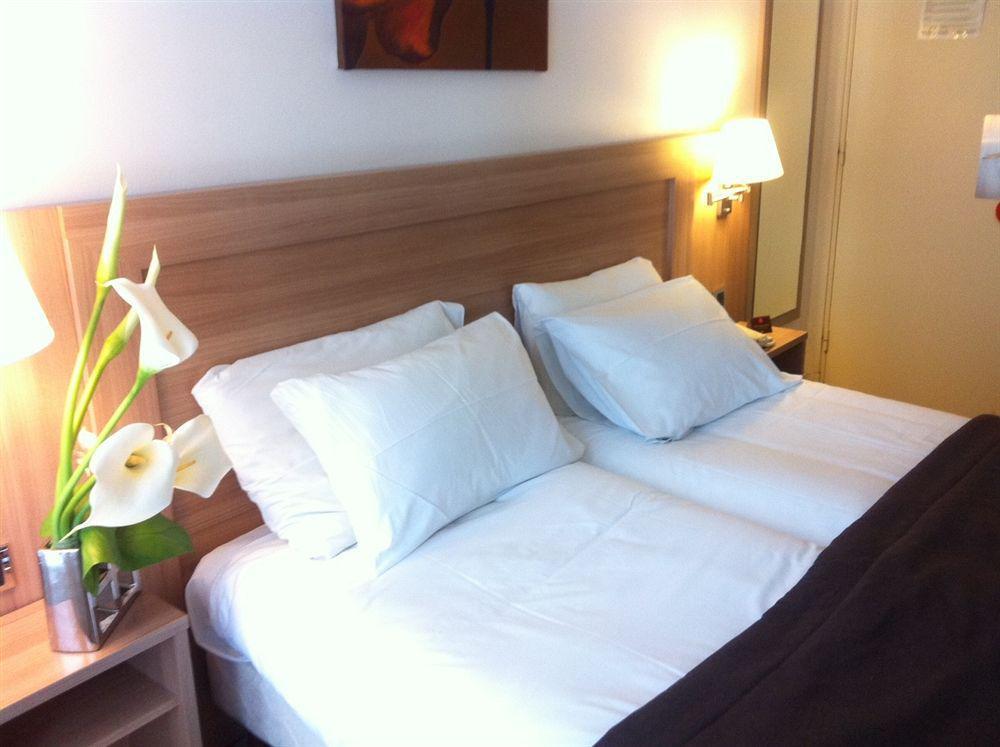 Hotel Boris V. By Happyculture Levallois-Perret Ngoại thất bức ảnh